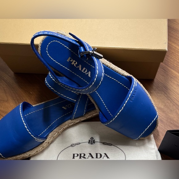 Stunning Prada Calzature Donna sandals 
 Authentic and excellent condition ❤️ - Picture 1 of 9